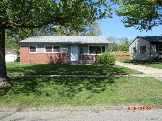 47515 Roland Street Utica, MI 48317 - Photo 1 of 11 CIMG7331.JPG