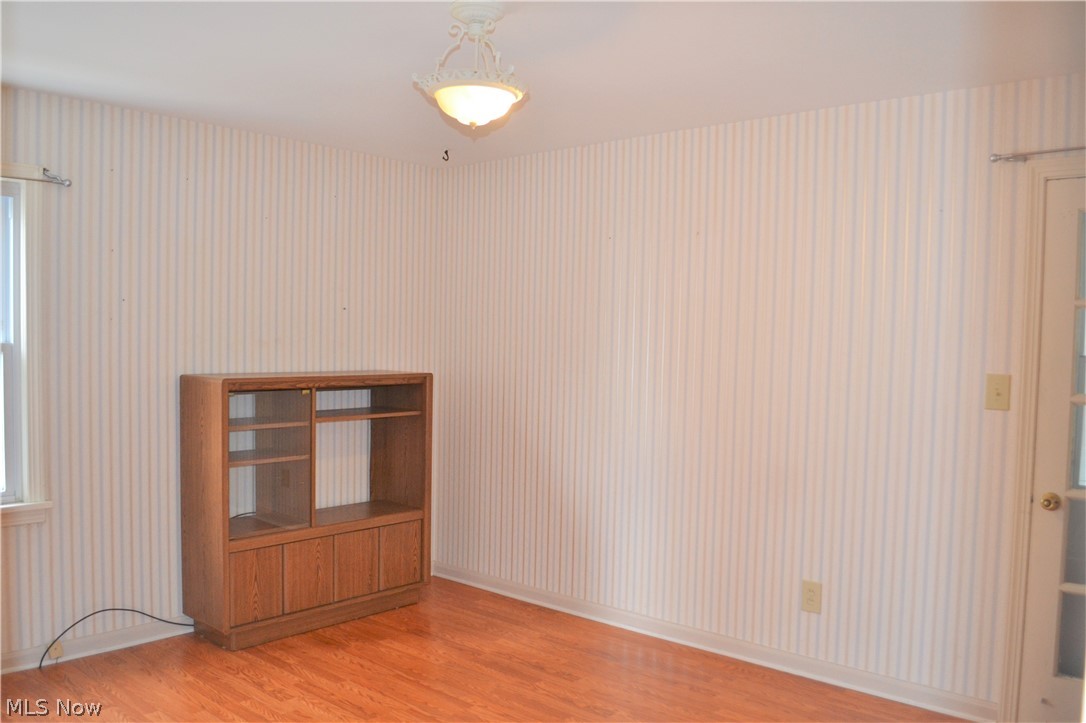 4221 Verona Road Cleveland, OH 44121 - Photo 8 of 14
