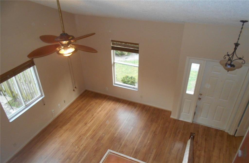 331 Maplecrest Circle Jupiter, FL 33458 - Photo 11 of 12 Gallery Image 11