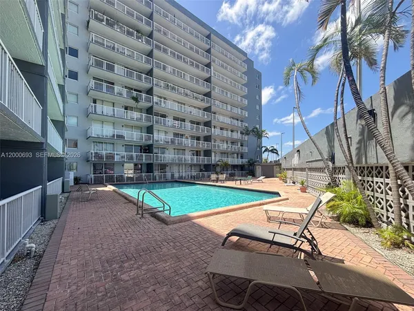 $199,000 | 1800 Northwest 24th Avenue, Unit 314, Miami, FL 33125