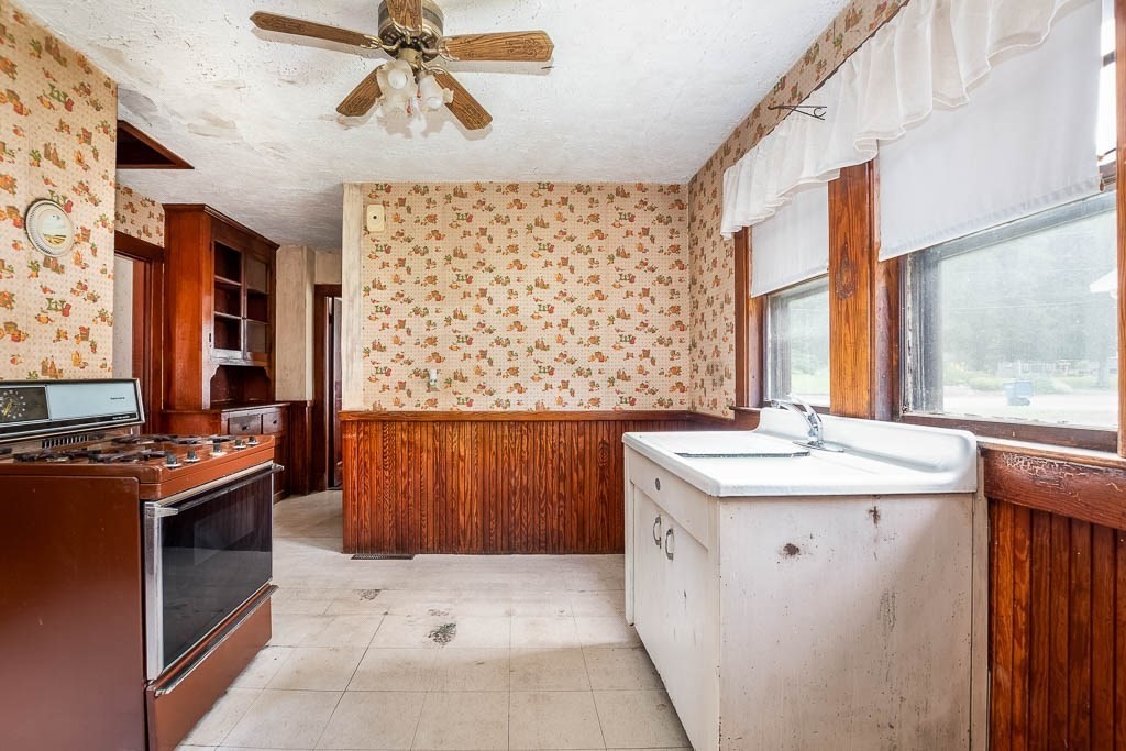 259 Norfolk Street Canton, MA 02021 - Photo 23 of 32 Gallery Image 23