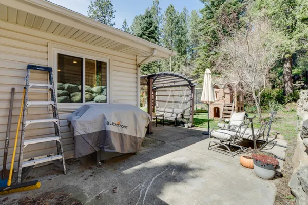 $465,000 | 2908 West Weile Avenue, Spokane, WA 99208