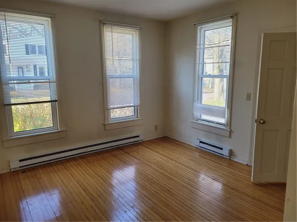 $1,800 | 7 Cole Street, Perinton, NY 14450