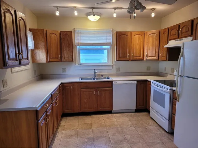 $1,800 | 7 Cole Street, Perinton, NY 14450