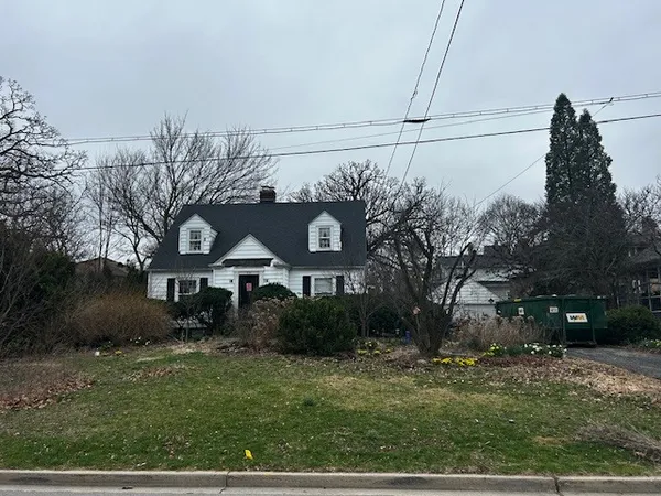 $475,000 | 531 Maple Street, Glen Ellyn, IL 60137
