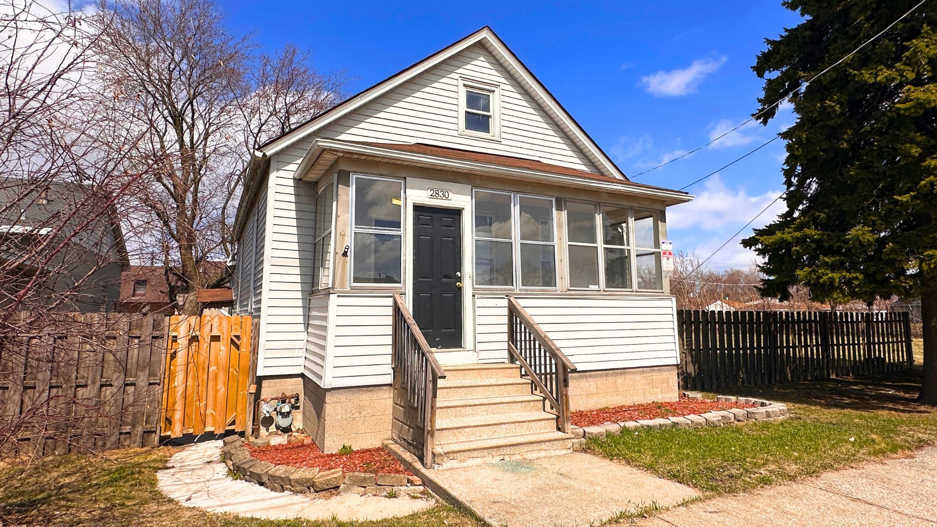 2830 Bernice Road Lansing, IL 60438 - Photo 2 of 18