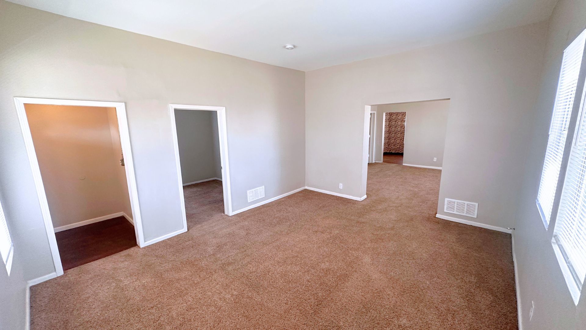 2830 Bernice Road Lansing, IL 60438 - Photo 5 of 18