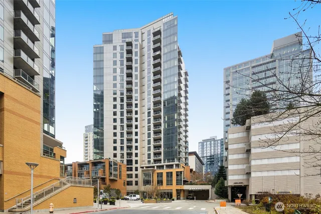 $1,450,000 | 10610 Northeast 9th Place, Unit 1924, Bellevue, WA 98004