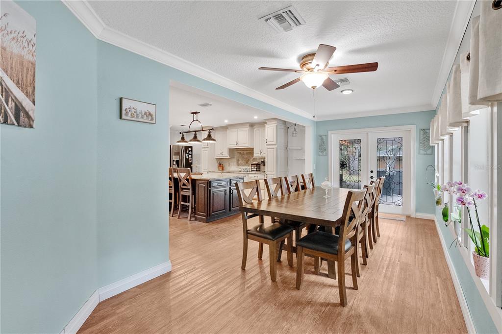 4410 Mildred Bass Road St. Cloud, FL 34772 - Photo 6 of 42 a dining room with furniture and window