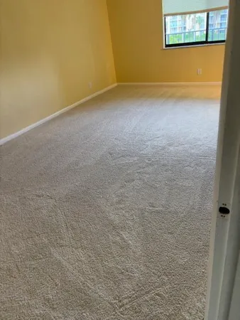 $2,000 | 2820 Tennis Club Drive, Unit 401, West Palm Beach, FL 33417