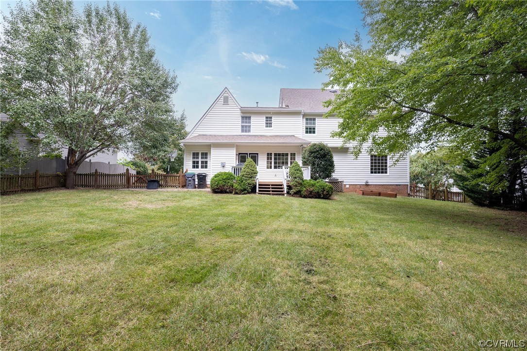 15725 Fox Marsh Drive Moseley, VA 23120 - Photo 44 of 50 a front view of a house with a yard