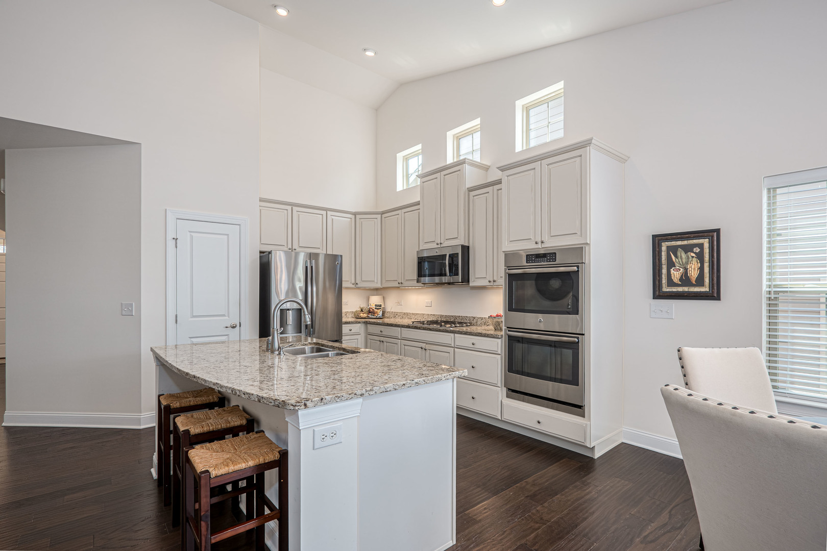 3812 Ridge Pointe Drive Geneva, IL 60134 - Photo 10 of 35 Gallery Image 10