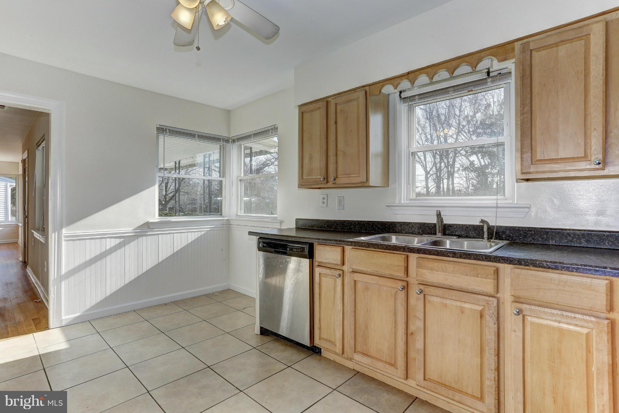 6108 Buckler Road Clinton, MD 20735 - Photo 11 of 24 Kitchen