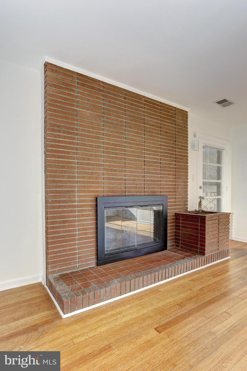 6108 Buckler Road Clinton, MD 20735 - Photo 22 of 24 Family Room