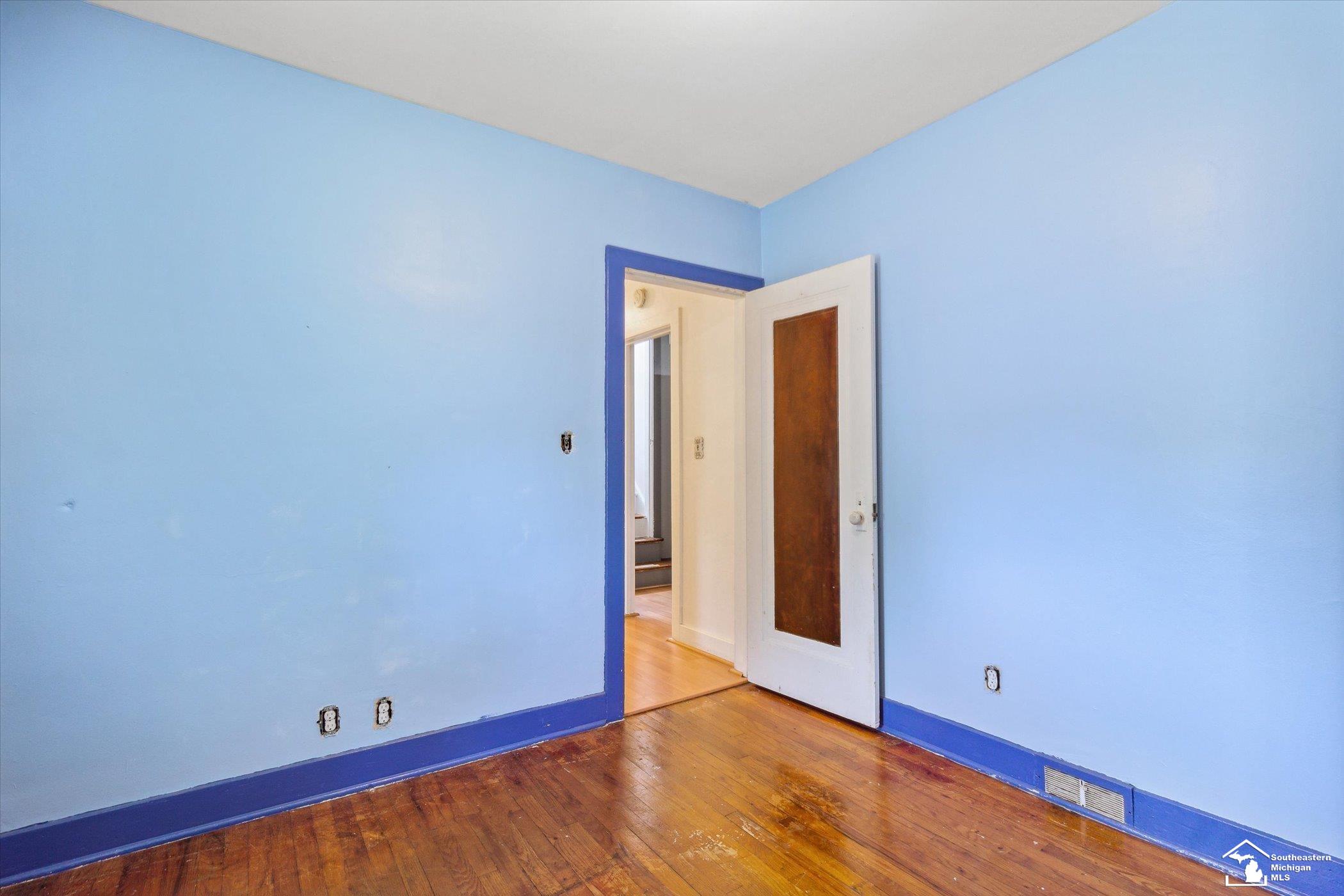 27487 Goddard Road Romulus, MI 48174 - Photo 23 of 49
