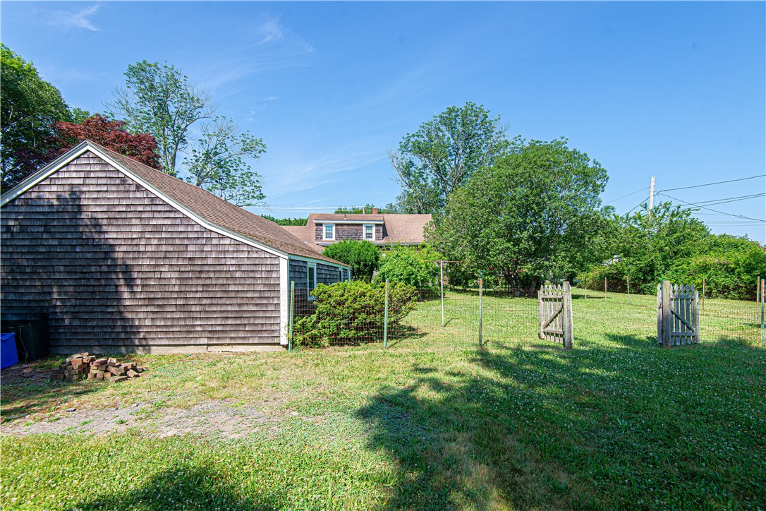 55 Sowams Road Barrington, RI 02806 - Photo 21 of 46
