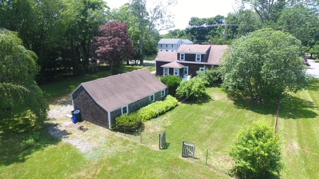 55 Sowams Road Barrington, RI 02806 - Photo 5 of 46