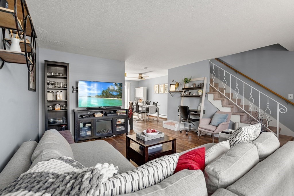 945 Riverside Drive, Unit 22D Methuen, MA 01844 - Photo 13 of 27