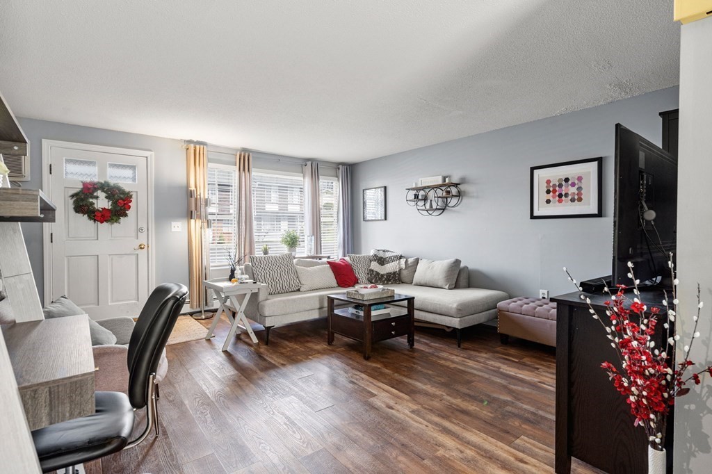 945 Riverside Drive, Unit 22D Methuen, MA 01844 - Photo 10 of 27