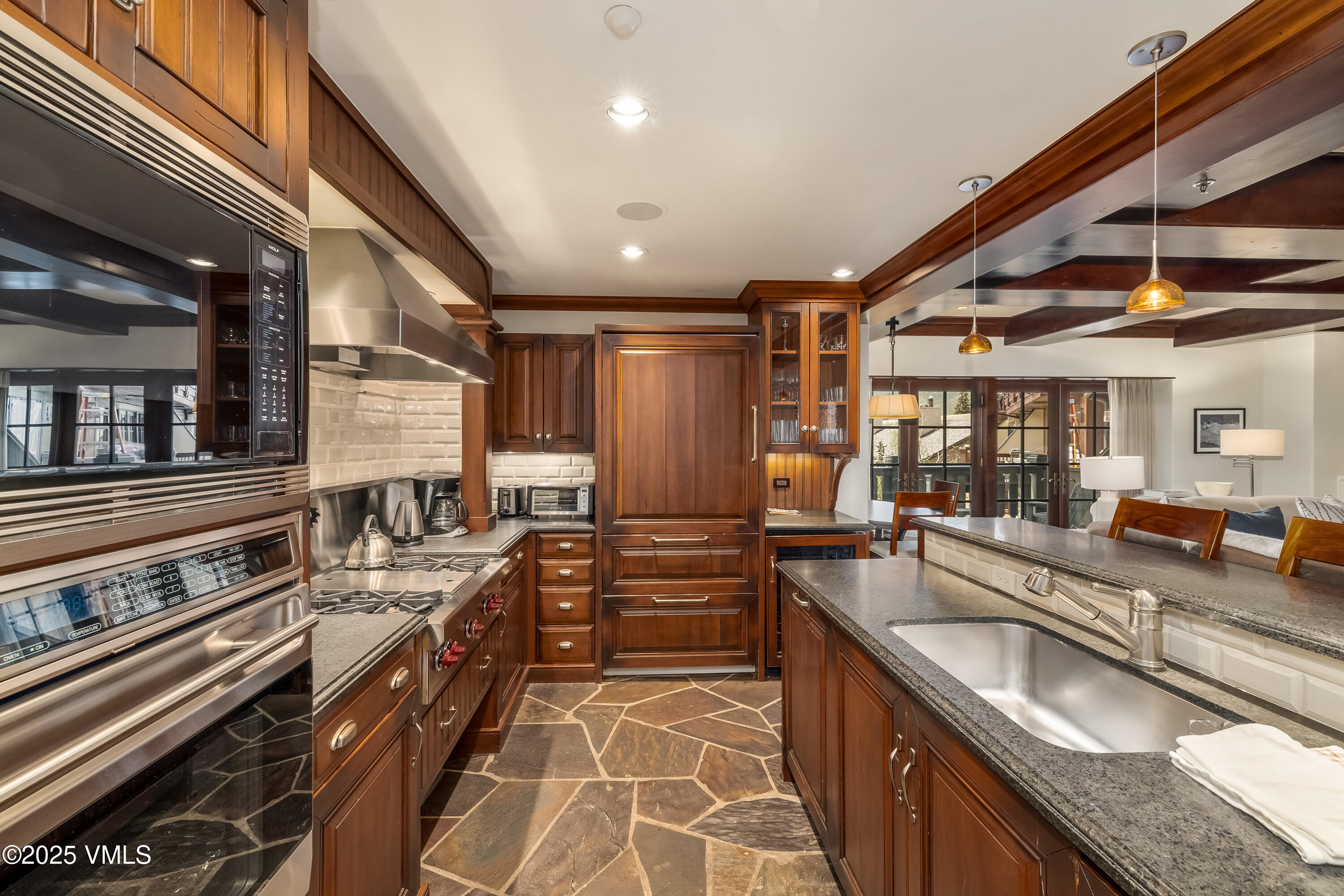 1 Willow Bridge Road, Unit 36 Vail, CO 81657 - Photo 8 of 33 138A6328_1