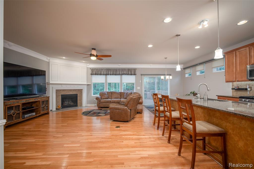 292 Bryce Court Howell, MI 48843 - Photo 16 of 34