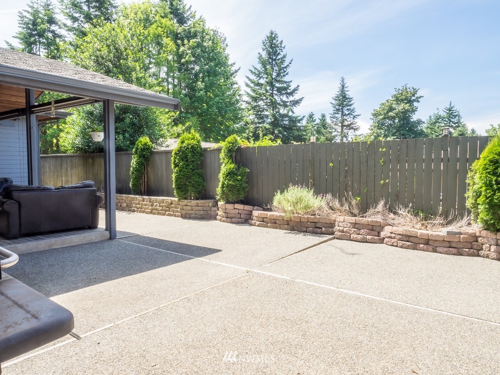 17307 24th Avenue Southeast Bothell, WA 98012 - Photo 9 of 13