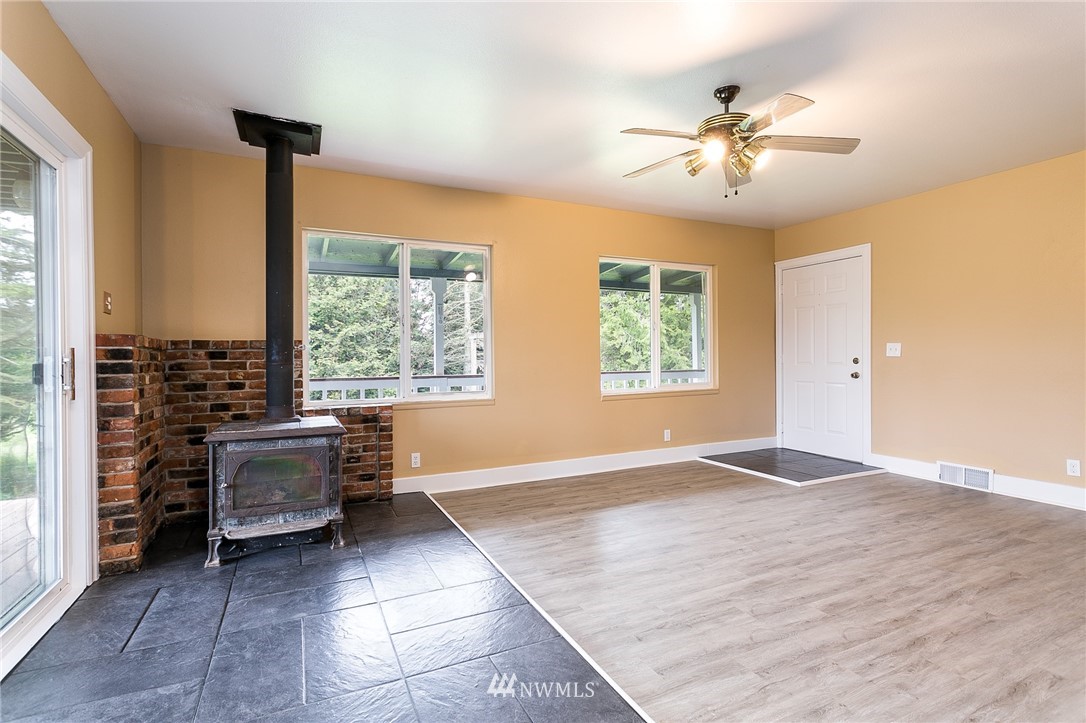 2419 East Badger Road Everson, WA 98247 - Photo 11 of 34 a view of an empty room with a window