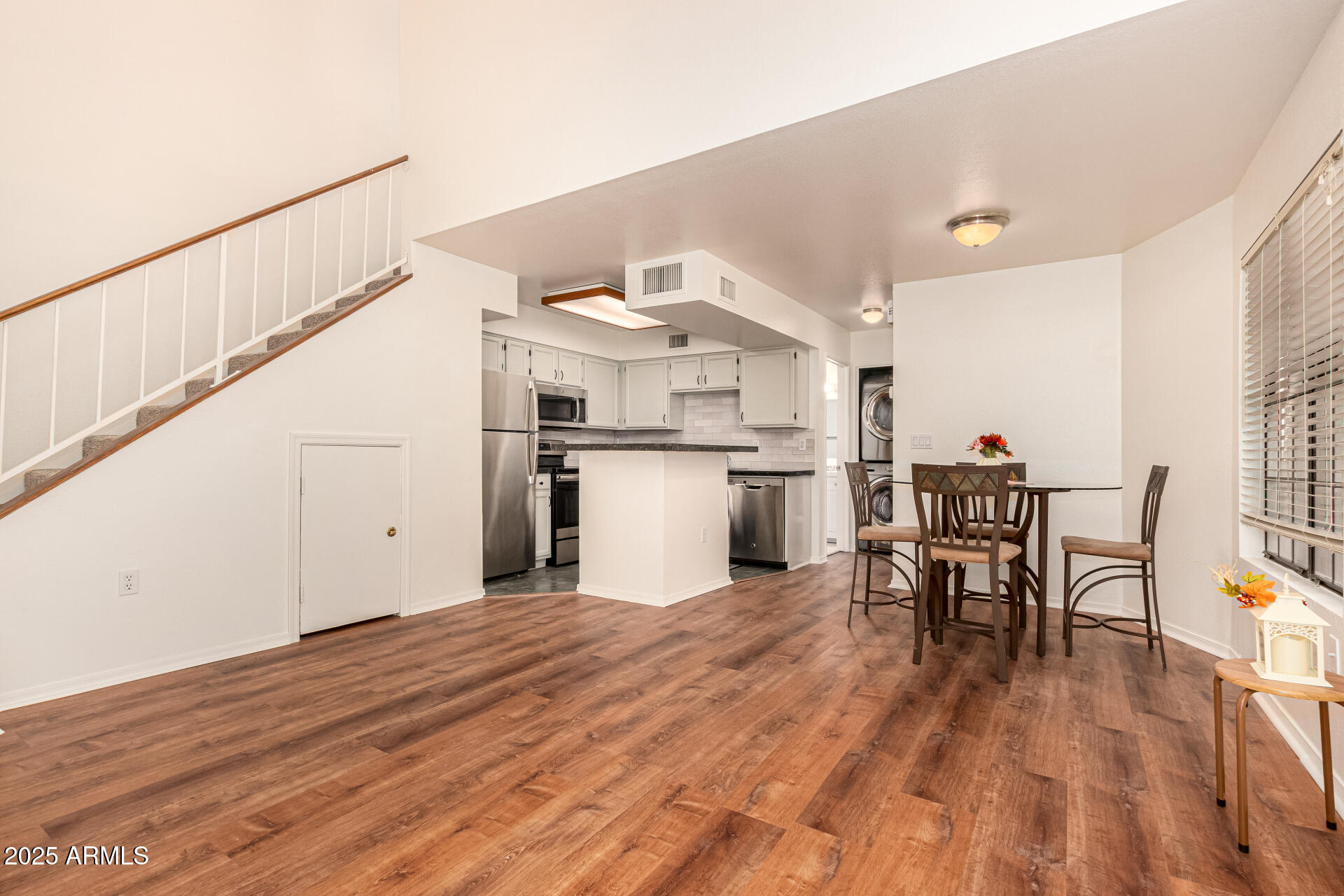 602 North May, Unit 49 Mesa, AZ 85201 - Photo 8 of 32 a view of a kitchen and dining room
