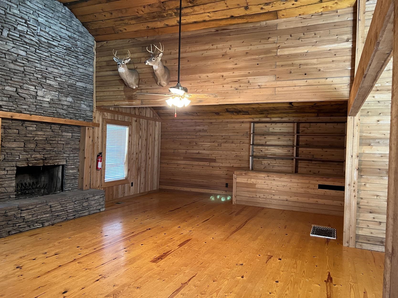 5675 Moon Lake Road Dundee, MS 38626 - Photo 3 of 12 Gallery Image 3
