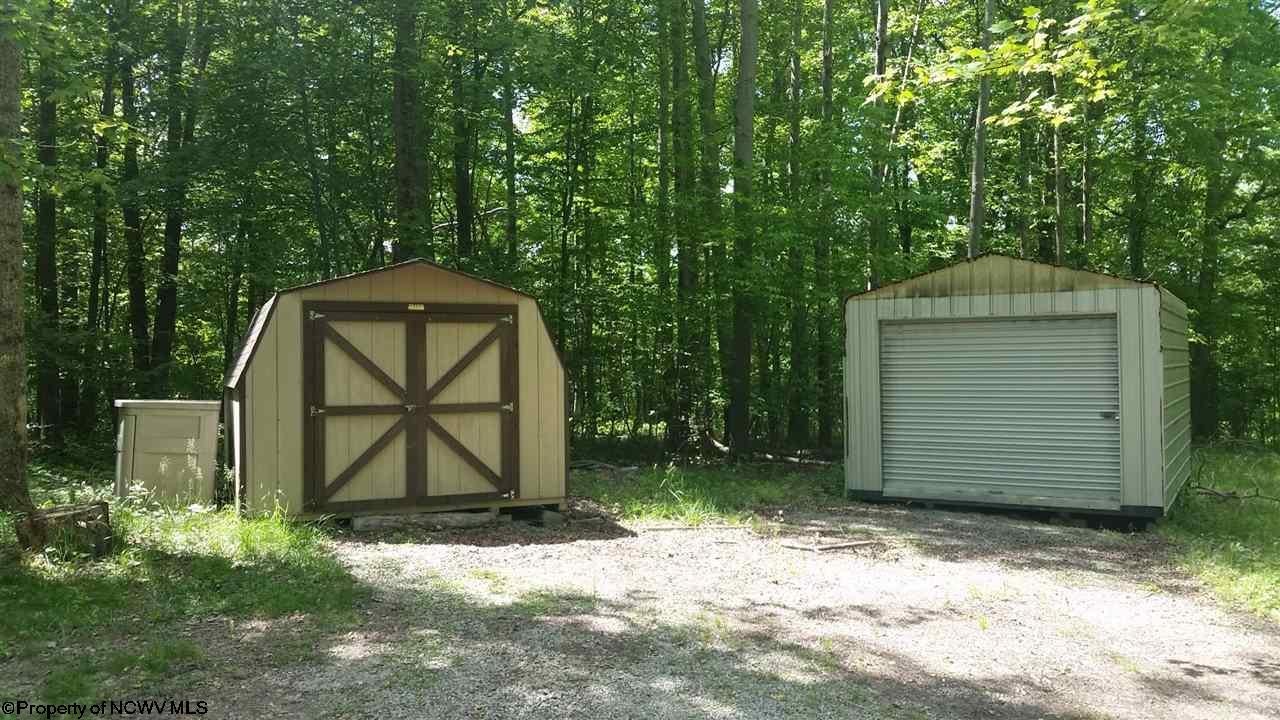 70 Gilbow Hollow Road Farmington, WV 26571 - Photo 5 of 18 Gallery Image 5