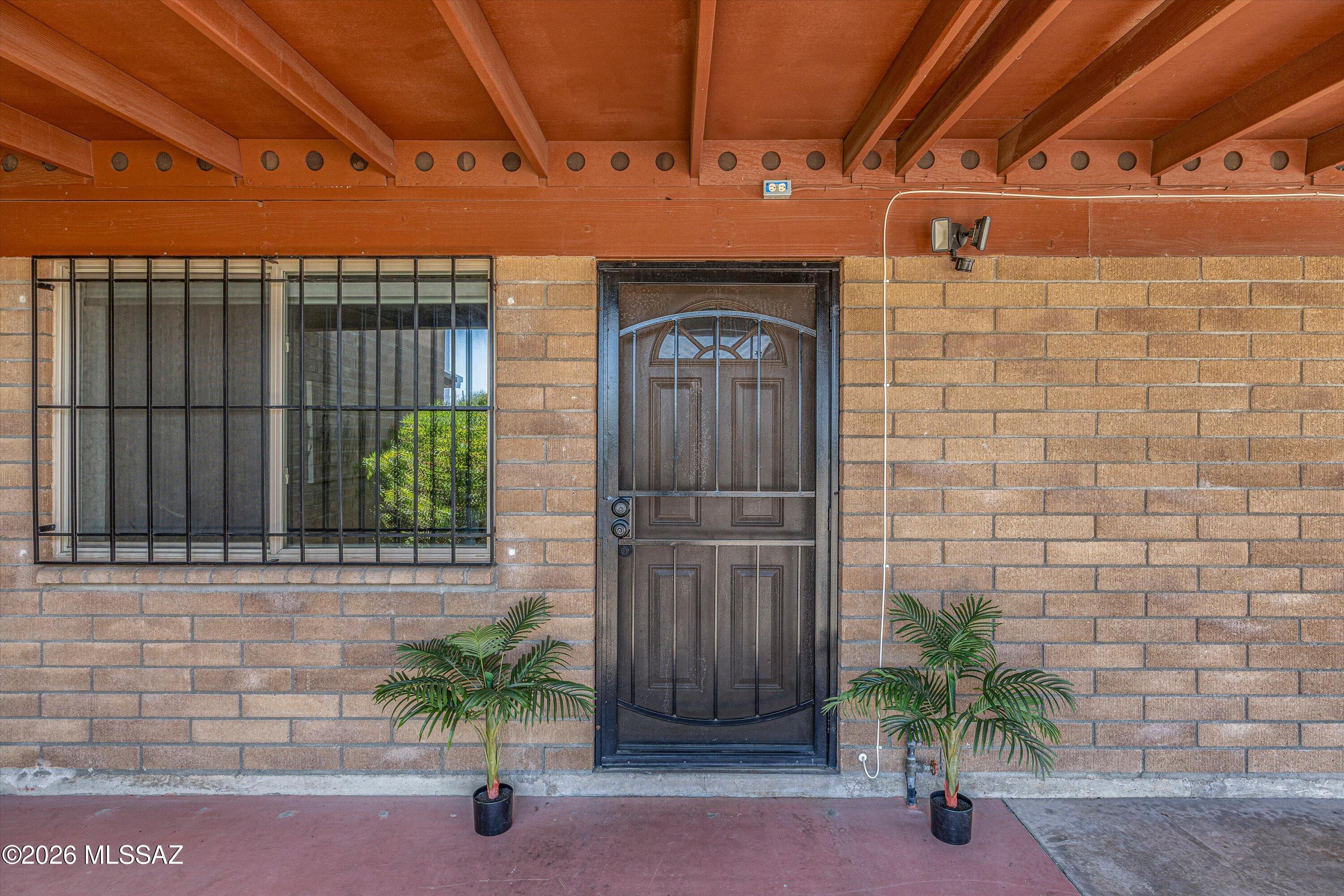 3352 East Fort Lowell Road Tucson, AZ 85716 - Photo 4 of 32