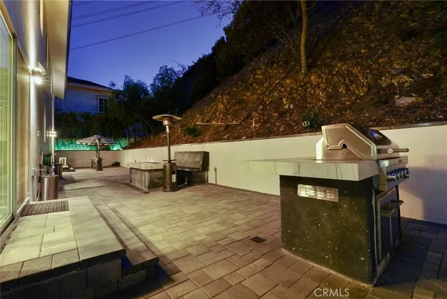 $9,750 | 3381 Oakmont View Drive, Glendale, CA 91208