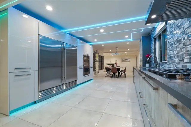 a view of a living room