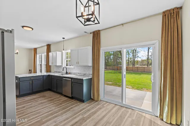 $1,800 | 132 Azalea Plantation Boulevard, Maysville, NC 28555