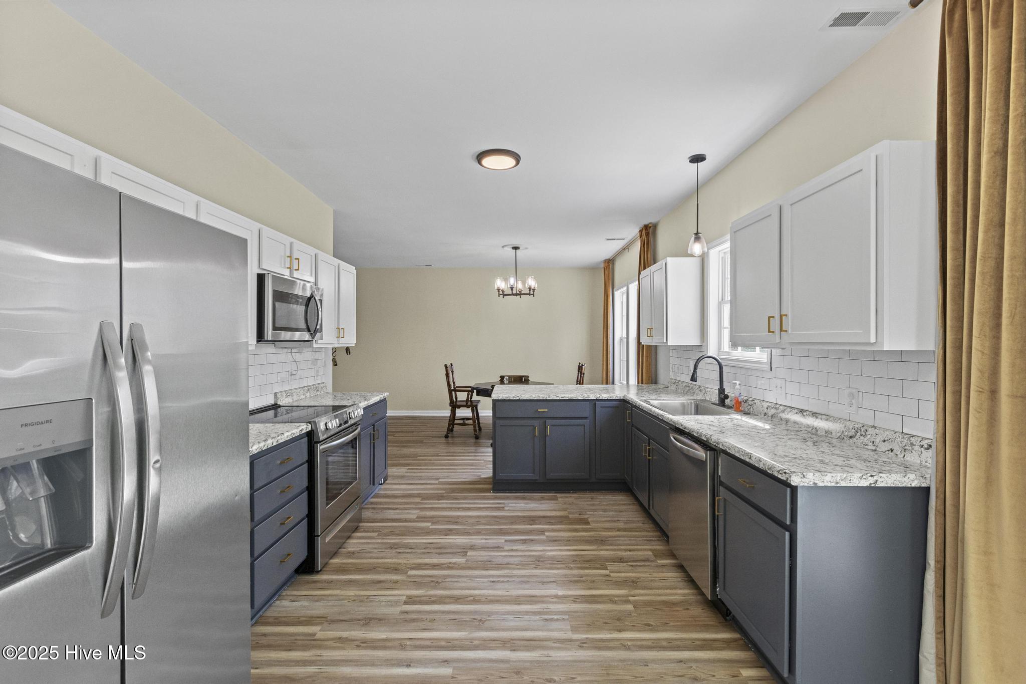 132 Azalea Plantation Boulevard Maysville, NC 28555 - Photo 12 of 56 IMG_9559