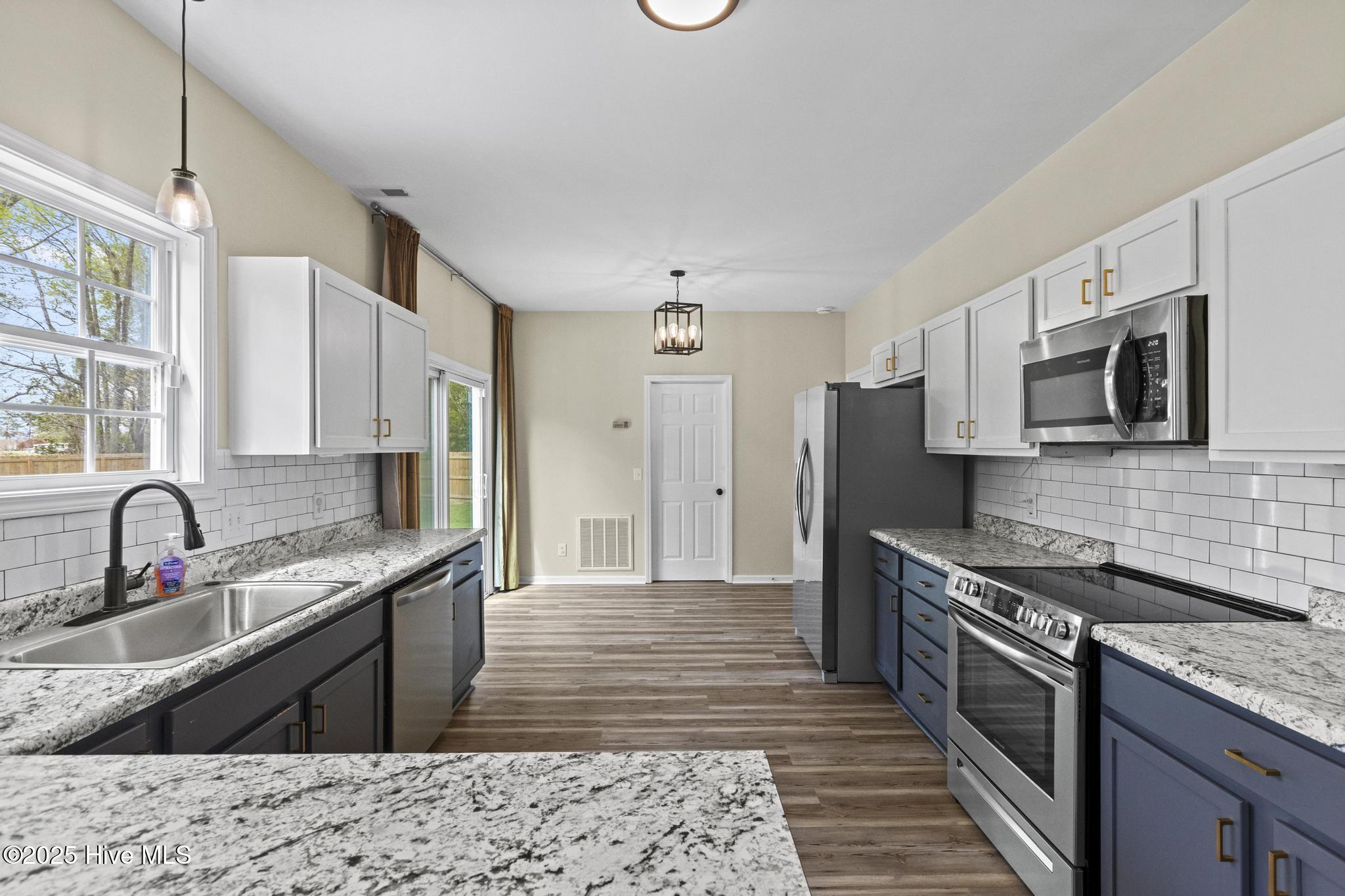 132 Azalea Plantation Boulevard Maysville, NC 28555 - Photo 15 of 56 IMG_9556