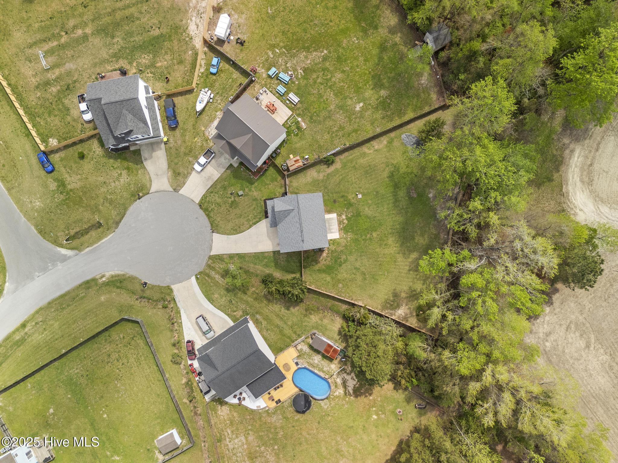 132 Azalea Plantation Boulevard Maysville, NC 28555 - Photo 35 of 56 DJI_20250403143754_0099_D