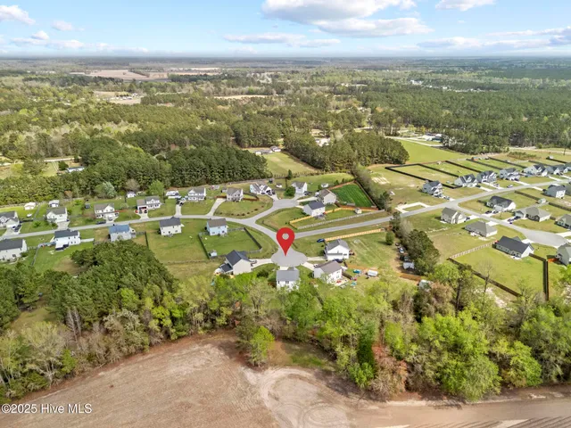 $1,800 | 132 Azalea Plantation Boulevard, Maysville, NC 28555