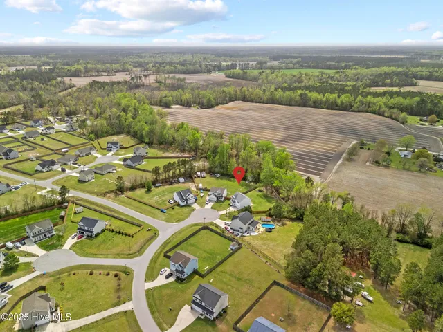 $1,800 | 132 Azalea Plantation Boulevard, Maysville, NC 28555