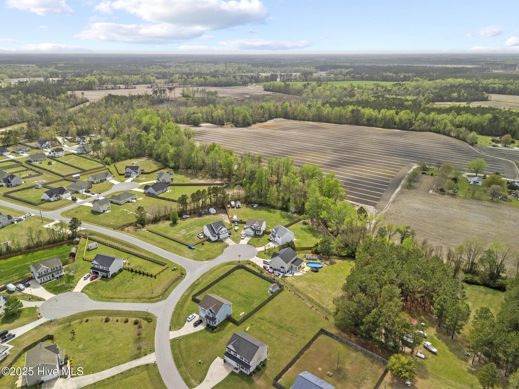 132 Azalea Plantation Boulevard Maysville, NC 28555 - Photo 45 of 56 DJI_20250403144054_0124_D