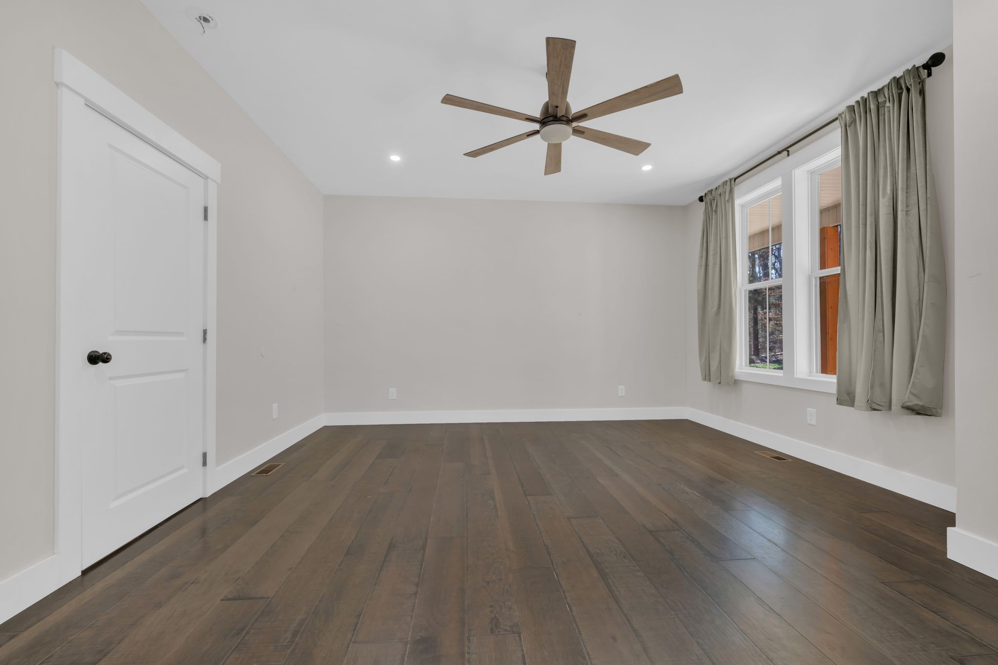 988 Slayden Wood Road Vanleer, TN 37181 - Photo 15 of 32 Gallery Image 15