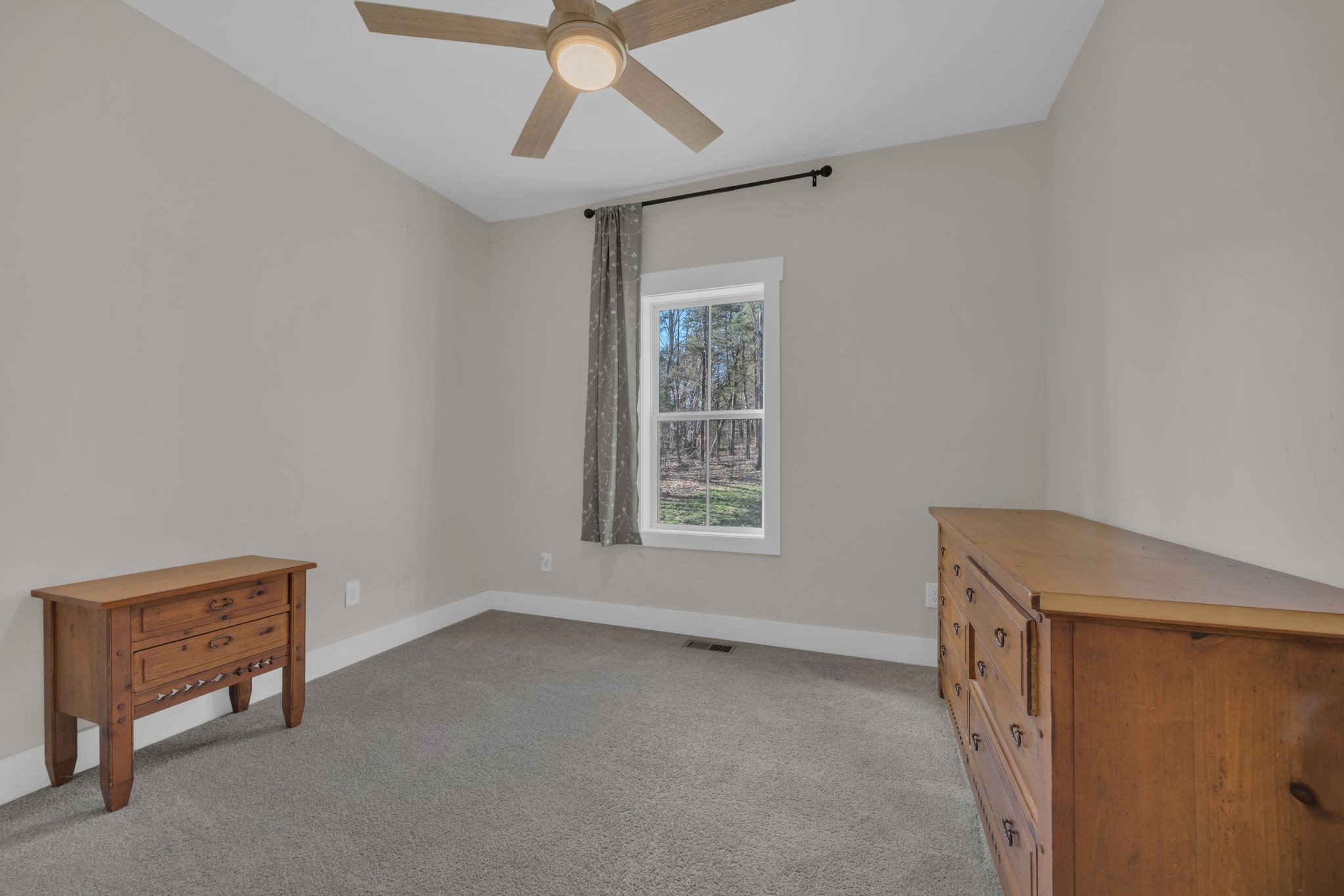 988 Slayden Wood Road Vanleer, TN 37181 - Photo 22 of 32 Gallery Image 22