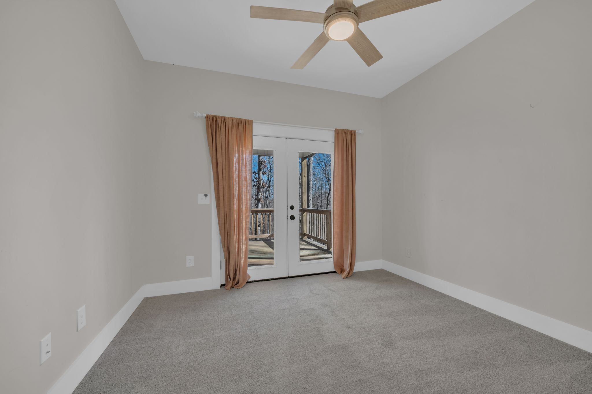 988 Slayden Wood Road Vanleer, TN 37181 - Photo 24 of 32 Gallery Image 24