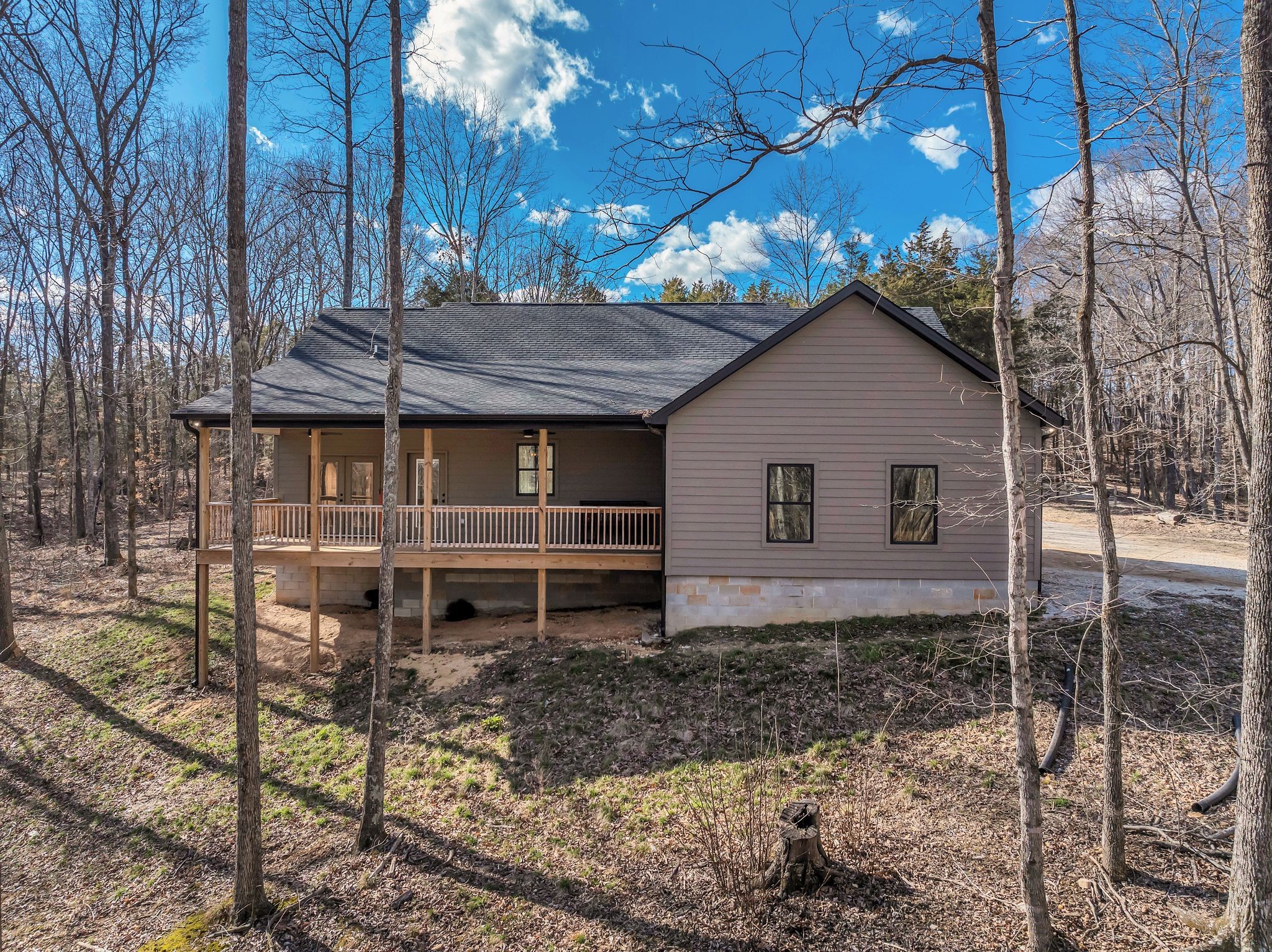 988 Slayden Wood Road Vanleer, TN 37181 - Photo 29 of 32 Gallery Image 29