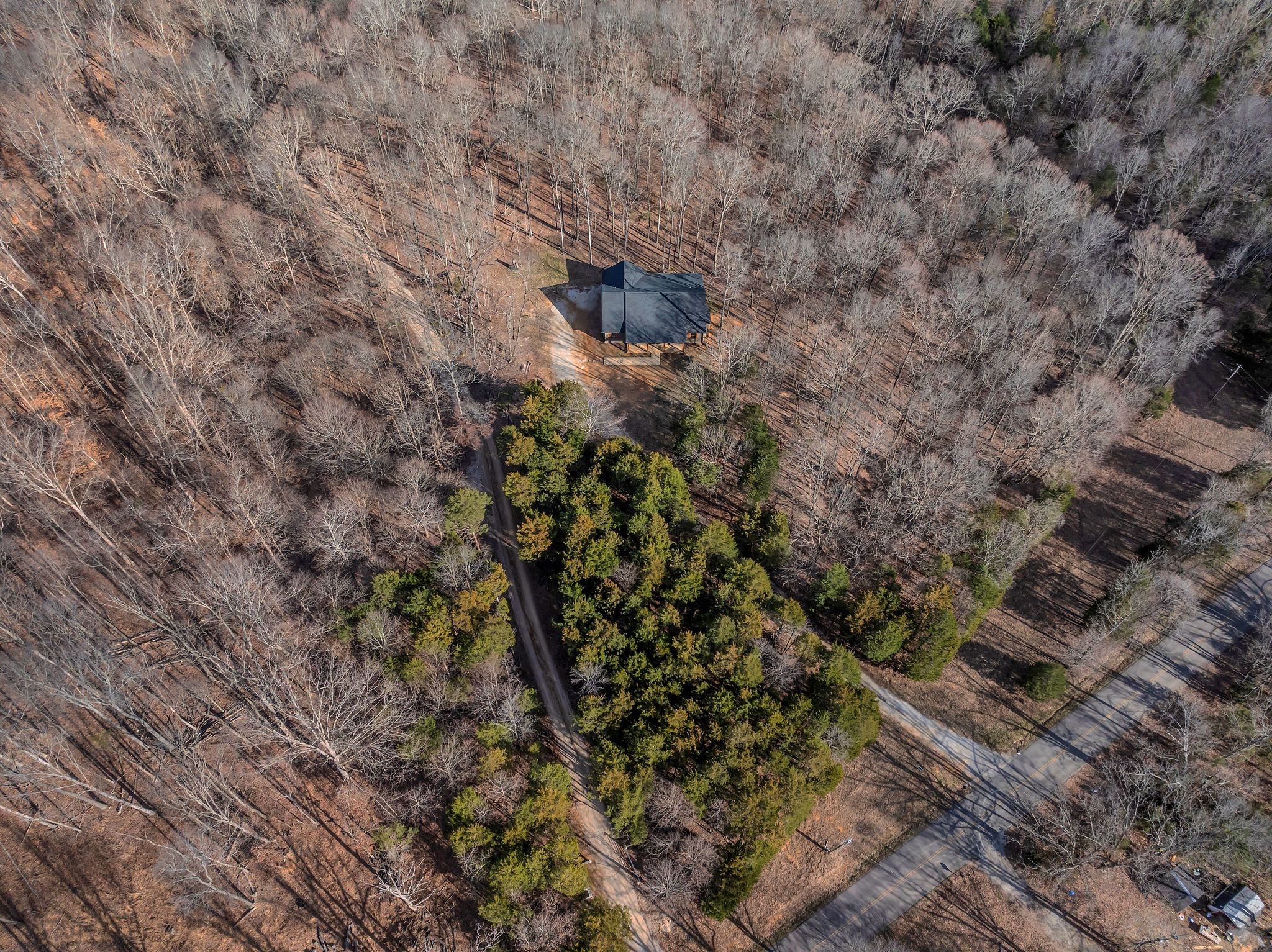 988 Slayden Wood Road Vanleer, TN 37181 - Photo 31 of 32 Gallery Image 31