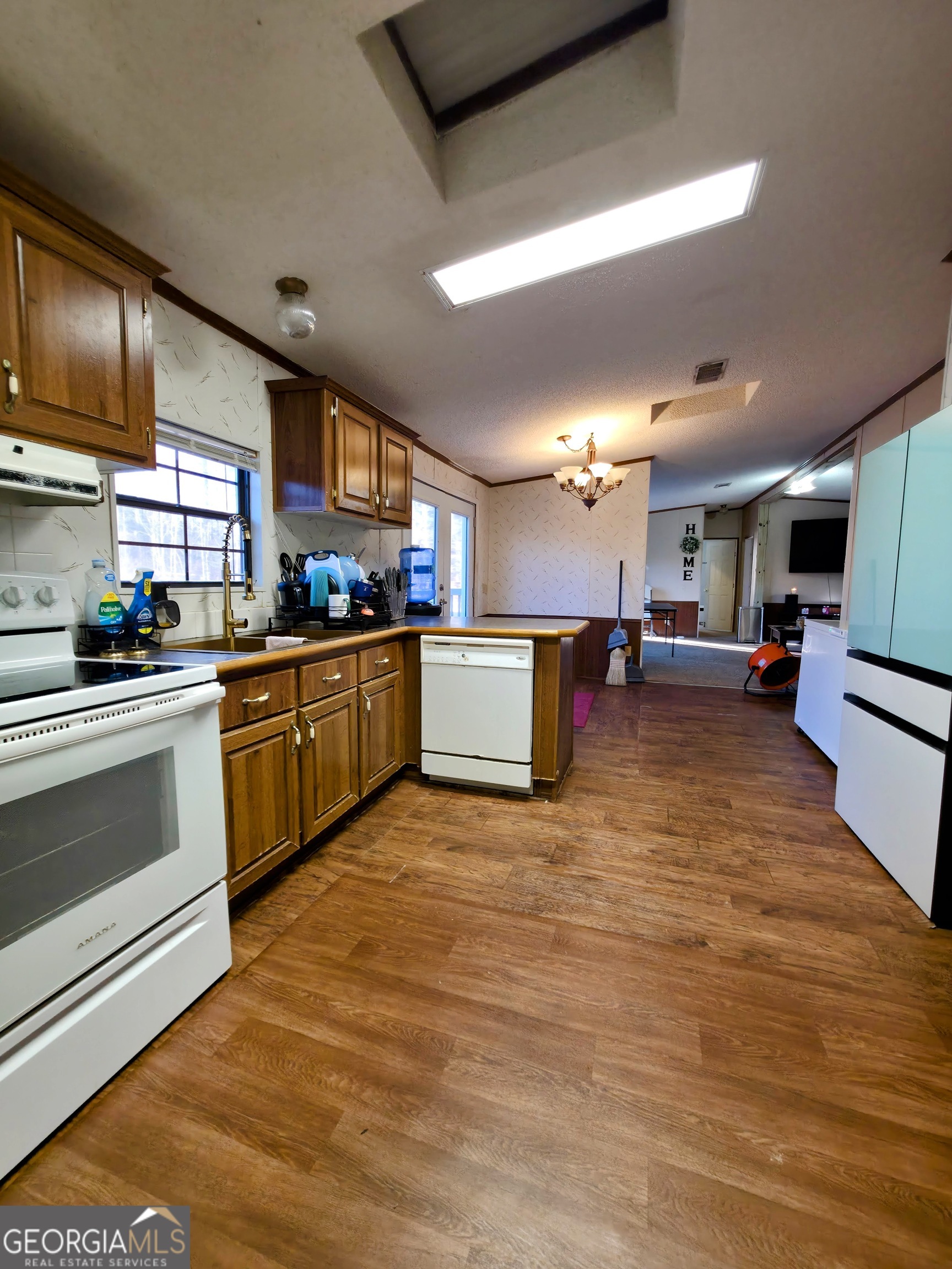 198 Central Street Talbotton, GA 31827 - Photo 4 of 23