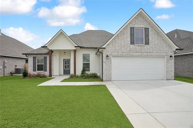 $2,500 | Undisclosed Address, Covington, LA 70435