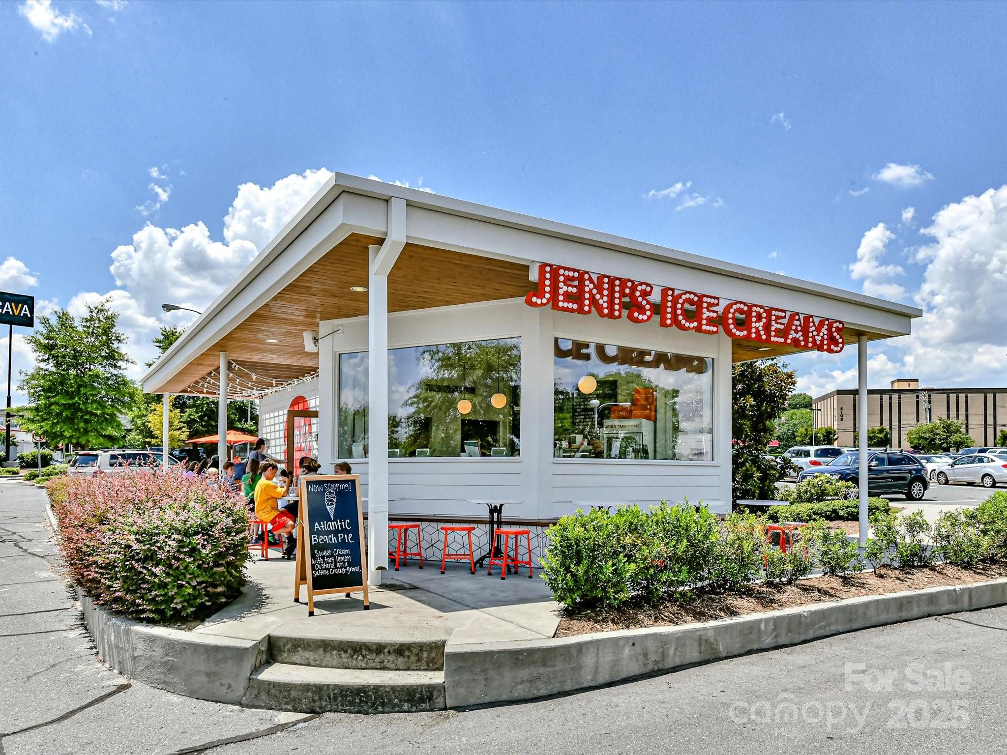 3813 Selwyn Farms Lane Charlotte, NC 28209 - Photo 38 of 41