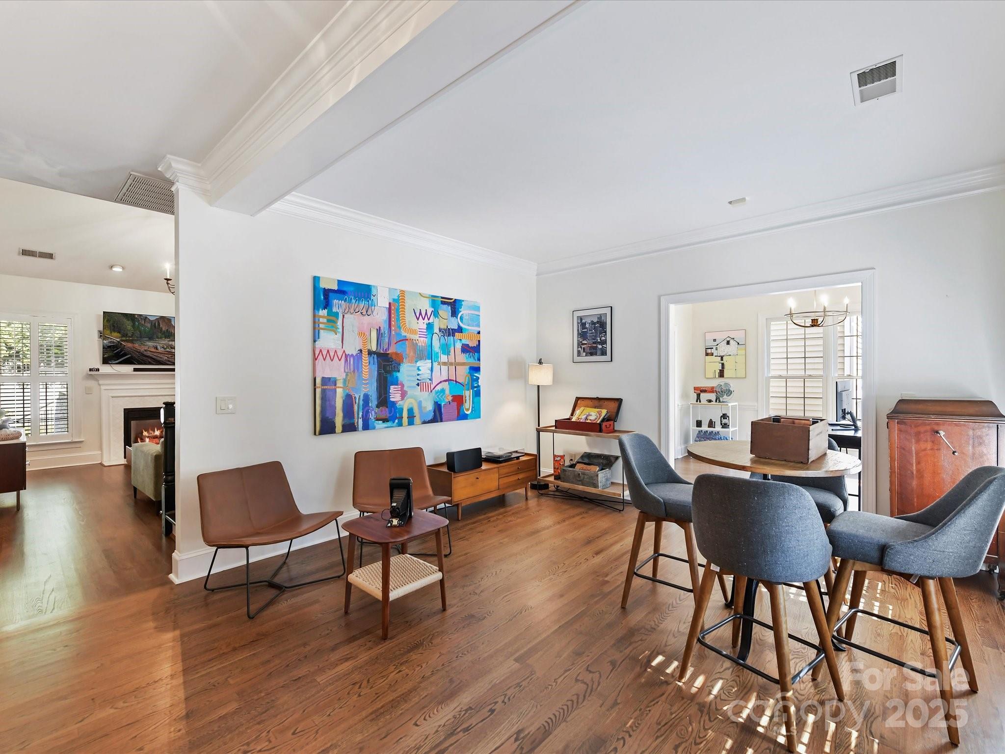 3813 Selwyn Farms Lane Charlotte, NC 28209 - Photo 7 of 41