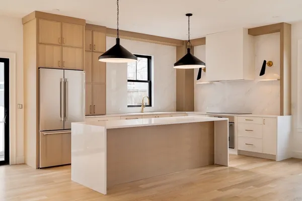 $1,528,888 | 17 South Waverly Street, Boston, MA 02135